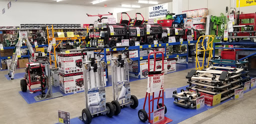Hardware Store «Harbor Freight Tools», reviews and photos, 323 E Merritt Island Causeway, Merritt Island, FL 32952, USA