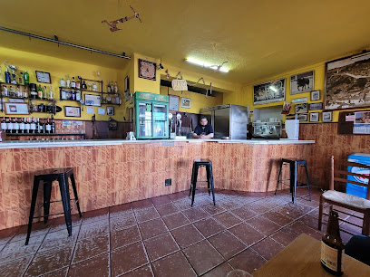 Bar-Mesón Pitogordo - C. Gral. Margallo, 5, 10170 Montánchez, Cáceres, Spain