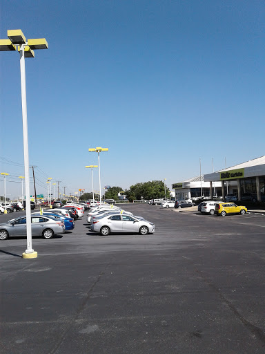 Used Car Dealer «Hertz Car Sales San Antonio North East», reviews and photos, 12528 I-35, Live Oak, TX 78233, USA