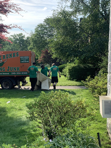 Moving Company «College Hunks Hauling Junk and Moving», reviews and photos, 832 W Eleven Mile Rd, Madison Heights, MI 48071, USA
