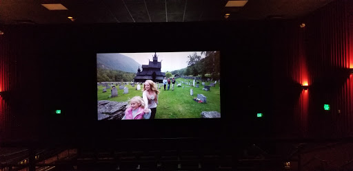 Movie Theater «Regal Cinemas Coldwater Crossing 14», reviews and photos, 211 W Washington Center Rd, Fort Wayne, IN 46825, USA