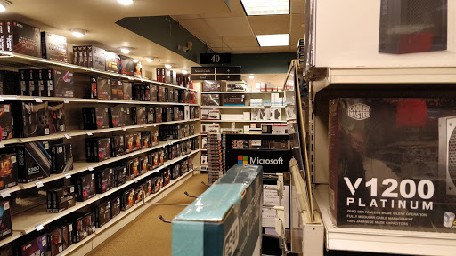 Computer Store «Micro Center», reviews and photos, 11755 Mosteller Rd, Sharonville, OH 45241, USA