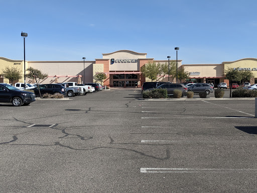 Thrift Store «83rd Ave & Lake Pleasant Goodwill Retail Store & Donation Center», reviews and photos