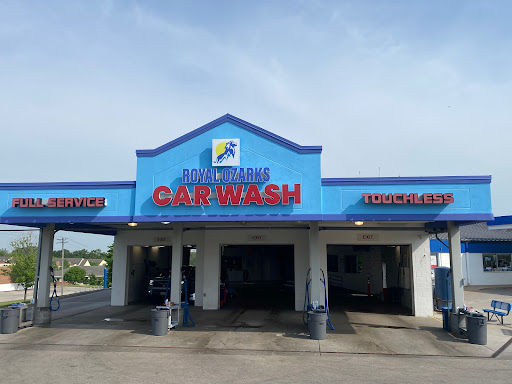 Car Wash «Country Club Car Wash», reviews and photos, 1700 Ford Ln, St Charles, MO 63303, USA