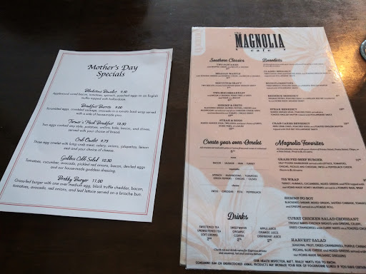 Restaurant «The Magnolia Cafe of Palatka LLC», reviews and photos, 705 St Johns Ave, Palatka, FL 32177, USA