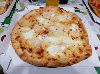 Plats et boissons du Pizzeria Pizza bologna à Hyères - n°7