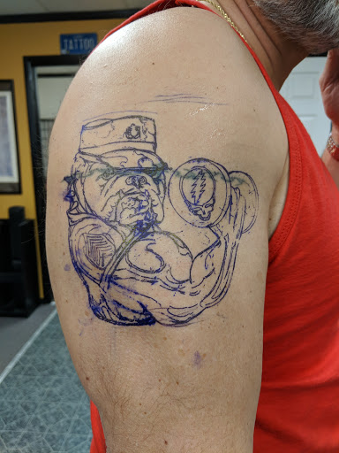 Tattoo Shop «Lady Luck Tattoo», reviews and photos, 211 S Main St, Canandaigua, NY 14424, USA