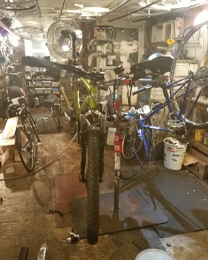 Bicycle Repair Shop «Bike Slug», reviews and photos, 1050 Bedford Ave, Brooklyn, NY 11205, USA