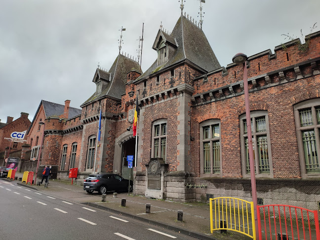 Beoordelingen van Tribunal de Première du procureur du roi Instance du Hainaut-division Charleroi in Charleroi - Bank