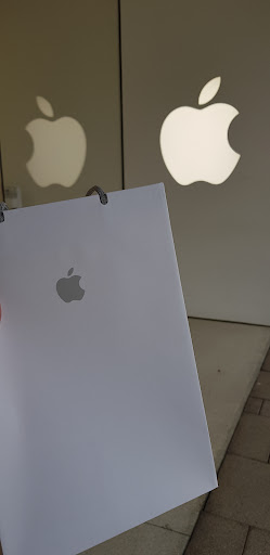 Computer Store «Apple Corte Madera», reviews and photos, 1520 Redwood Hwy, Corte Madera, CA 94925, USA