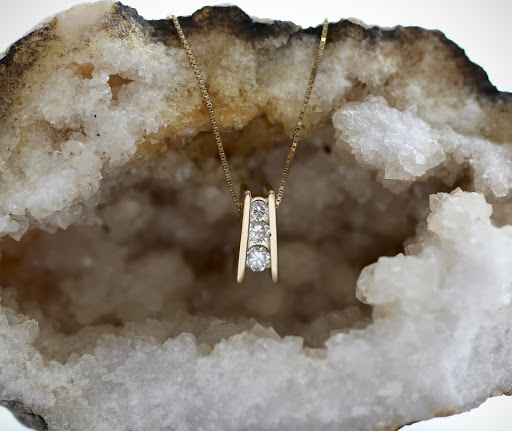 Pawn Shop «Hilltop Pawn Shop», reviews and photos, 1721 Laskin Rd, Virginia Beach, VA 23454, USA