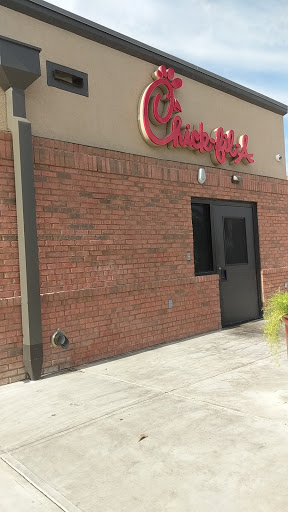 Fast Food Restaurant «Chick-fil-A», reviews and photos, 8016 Denton Hwy, Watauga, TX 76148, USA