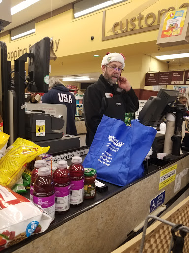 Grocery Store «Safeway», reviews and photos, 14922 Olympic Dr, Clearlake, CA 95422, USA