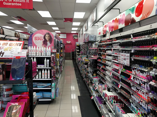 Beauty Supply Store «Sally Beauty», reviews and photos, 10011 Biddick Ln #130, Huntersville, NC 28078, USA