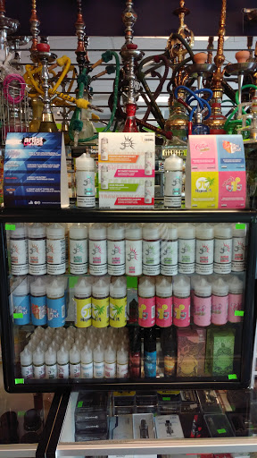 Tobacco Shop «Kenmore smoke shop», reviews and photos, 7016 Bothell Way NE b, Kenmore, WA 98028, USA