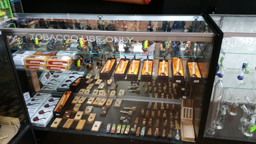 One Stop Smoke shop, 4711 Rigsby Ave, San Antonio, TX 78222, USA, 