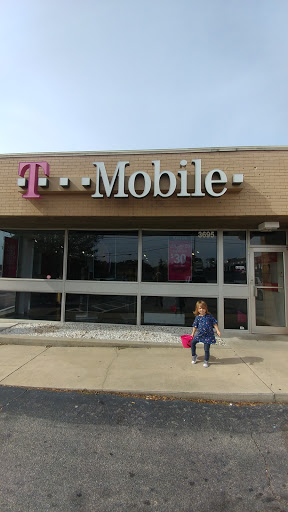 Shopping Mall «Tower Shopping Center», reviews and photos, 3685 New Bern Ave, Raleigh, NC 27610, USA