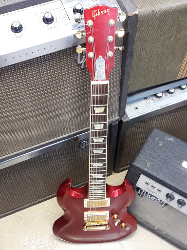 Pawn Shop «Parkway Jewelry and Loan Pawn Shop», reviews and photos, 4006 W Plano Pkwy, Plano, TX 75093, USA