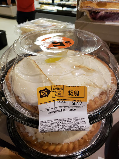 Grocery Store «Stop & Shop», reviews and photos, 112-15 Beach Channel Dr, Far Rockaway, NY 11693, USA