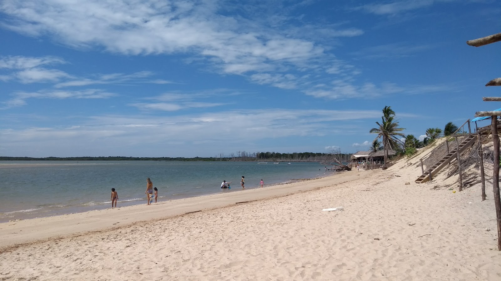 Photo de Plage de Macapa zone des équipements