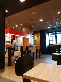 Atmosphère du Restaurant de hamburgers McDonald's à Bordeaux - n°7
