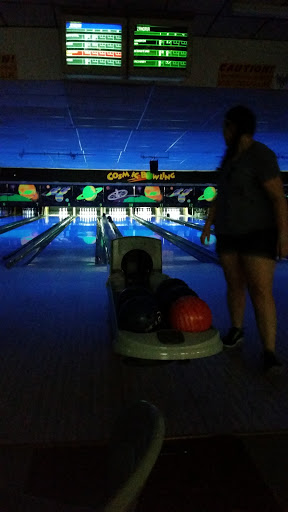 Bowling Alley «Tullahoma Bowling Lanes», reviews and photos, 900 S Anderson St, Tullahoma, TN 37388, USA