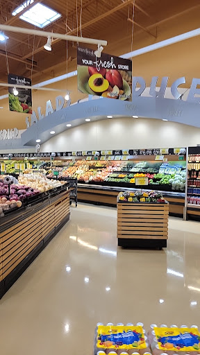 Grocery Store «Blue Parkway Sunfresh», reviews and photos, 4209 E 50th Terrace, Kansas City, MO 64130, USA