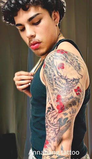 Explore upper back tattoo ideas, creative tattoo ideas in Garden Grove, available at Anna Hang Tattoo