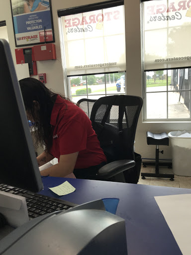 Self-Storage Facility «US Storage Centers», reviews and photos, 8110 S Cockrell Hill Rd, Dallas, TX 75236, USA