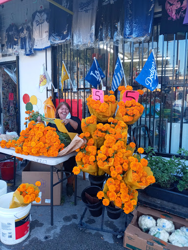 Florist «Allison Flower & Gifts», reviews and photos, 2822 N Broadway, Los Angeles, CA 90031, USA