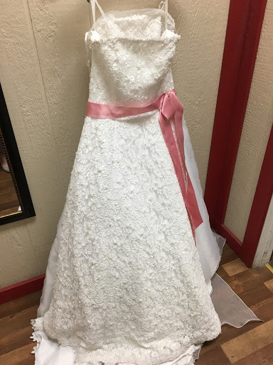 Thrift Store «Idaho Youth Ranch Thrift Store», reviews and photos, 1417 W Main St, Boise, ID 83702, USA