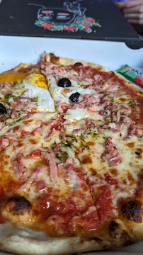 Plats et boissons du Pizzeria Pizza Lopez CARMES à Toulouse - n°9