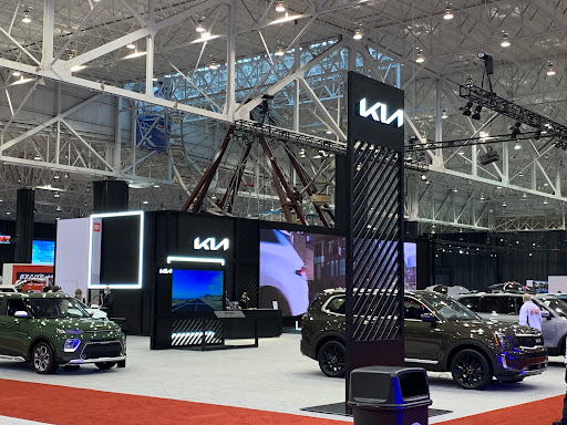 Car Dealer «Kia of Bedford», reviews and photos, 18180 Rockside Rd, Bedford, OH 44146, USA