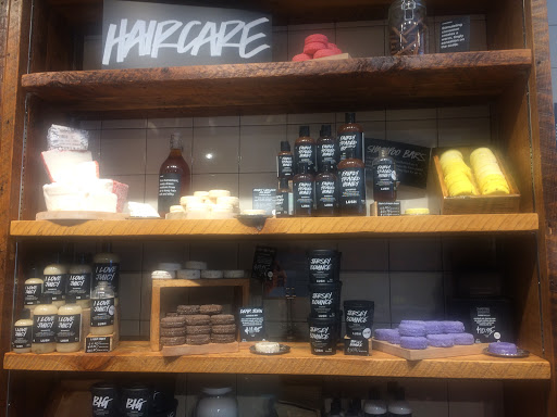 Cosmetics Store «LUSH», reviews and photos, 4813 River City Dr, Jacksonville, FL 32246, USA