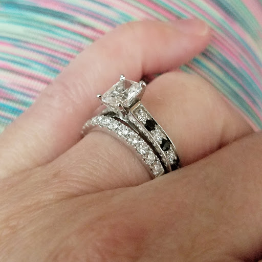 Jeweler «Shane Co.», reviews and photos, 10885 Haynes Bridge Rd, Alpharetta, GA 30022, USA