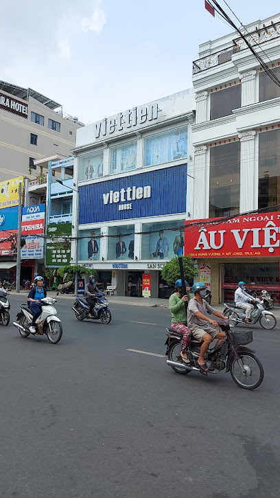 Cửa Hàng Thời Trang Việt Tiến