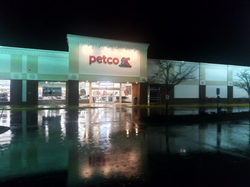 Pet Supply Store «Petco Animal Supplies», reviews and photos, 110 Charlton Rd #9, Sturbridge, MA 01566, USA