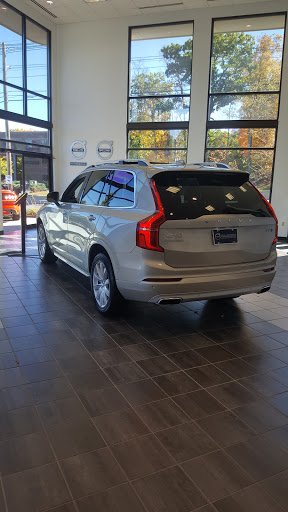 Car Dealer «Volvo of Southborough», reviews and photos, 251 Turnpike Rd, Southborough, MA 01772, USA