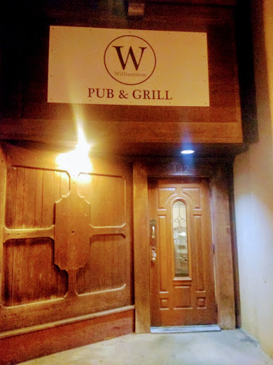 Restaurant «Williamston Pub & Grill», reviews and photos, 132 E Grand River Ave, Williamston, MI 48895, USA