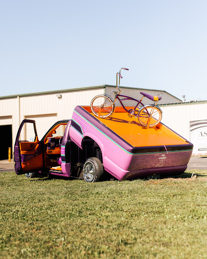 Vivid Detailing and Customs en Oconomowoc