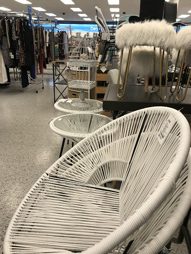 Clothing Store «Ross Dress for Less», reviews and photos, 3701 Truxel Rd, Sacramento, CA 95834, USA