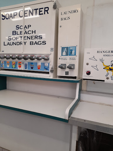 Laundromat «Huntington Coin Laundry», reviews and photos, 234 Adams Ave, Huntington Beach, CA 92648, USA