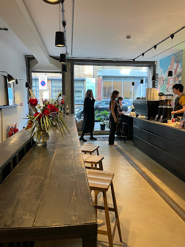 Origin Coffee (Charlotte Road) - Coffee shop