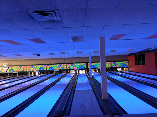 Bowling Alley «Princess Lanes Bowling Center», reviews and photos, 540 Weyman Rd, Pittsburgh, PA 15236, USA