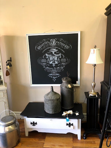 Consignment Shop «The Boulevard Boutique», reviews and photos, 5 S Washington St, Oxford, MI 48371, USA