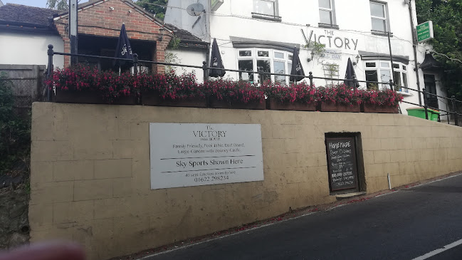 Reviews of the victory in Maidstone - Pub