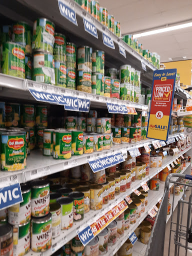 Grocery Store «Food Lion», reviews and photos, 6 Washington St, Cambridge, MD 21613, USA