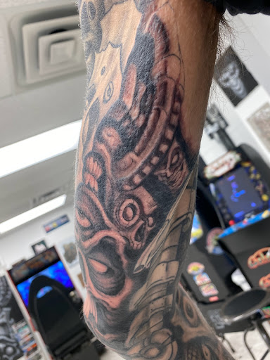 Explore courage the cowardly dog tattoo ideas, creative tattoo ideas in Orland, available at K1LL3R ARTW0RK