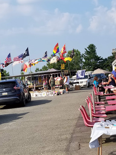 Drive-in Movie Theater «Circle Drive-In Theatre​», reviews and photos, 1911 Scranton Carbondale Hwy, Scranton, PA 18508, USA