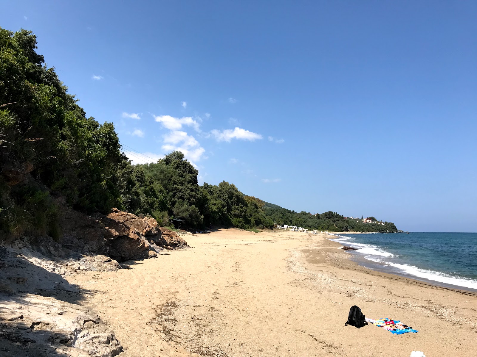 Foto av Papakosta beach med hög nivå av renlighet
